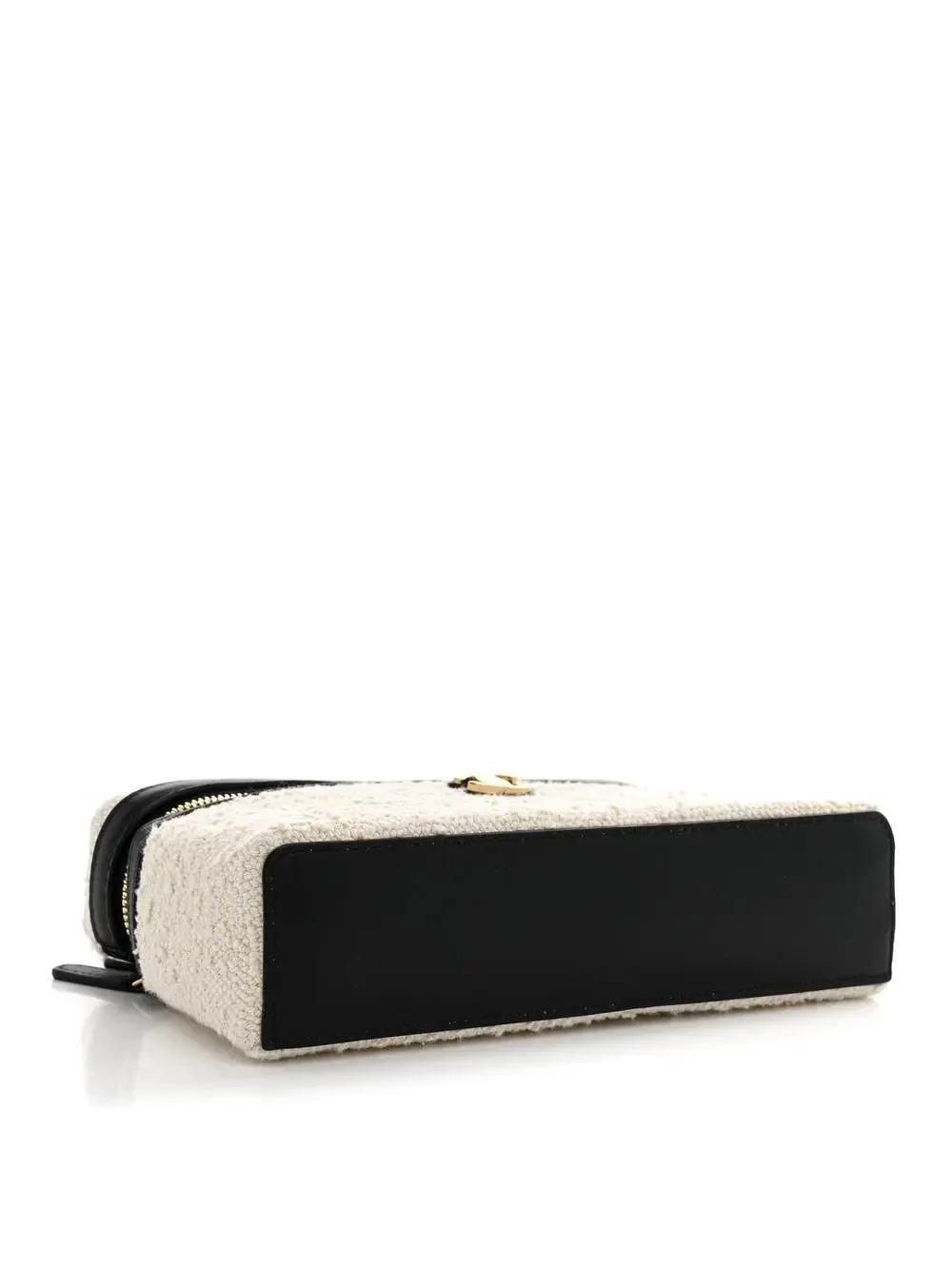 CHANEL introducing boucle